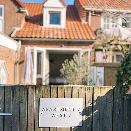 West 7 Apartment Zandvoort Room photo